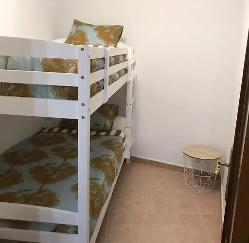 Piso Vacacional En Bueu. *